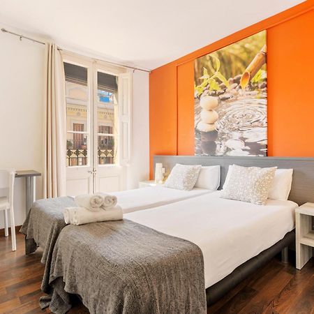 Ab Vila I Vila Apartments Barcelona Ngoại thất bức ảnh