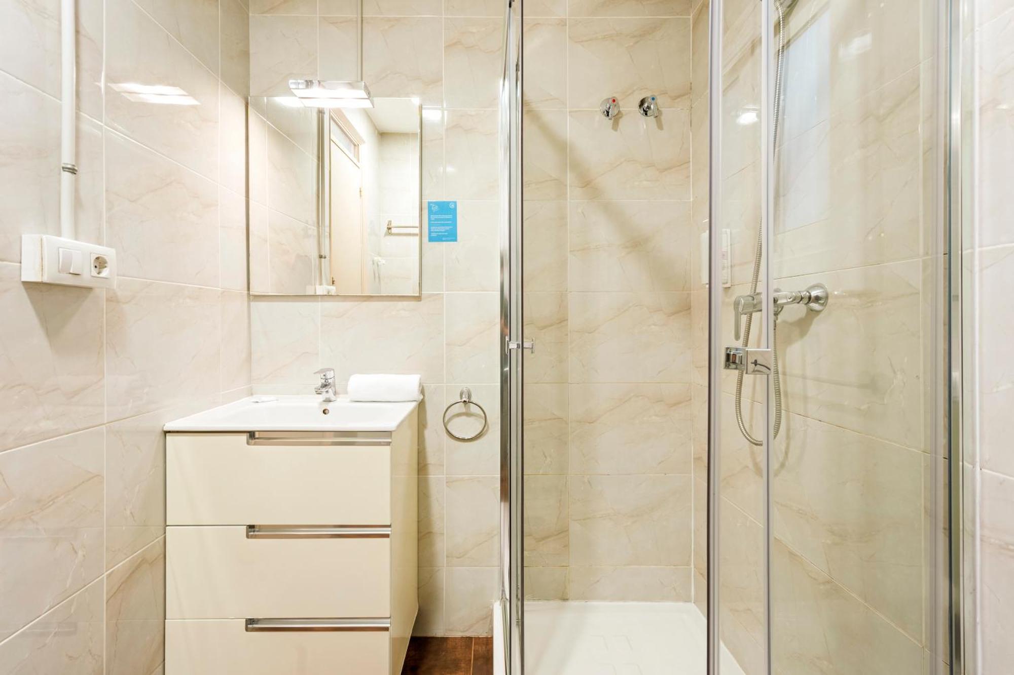 Ab Vila I Vila Apartments Barcelona Ngoại thất bức ảnh
